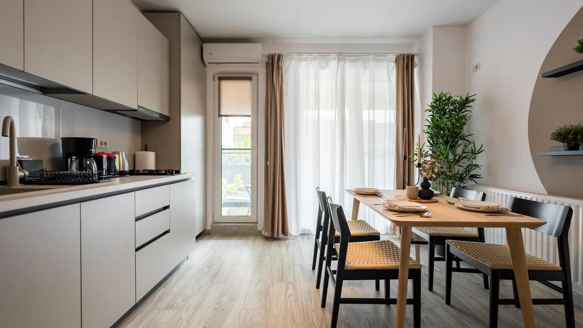 Central Spacious Apartment P06 Bucharest
