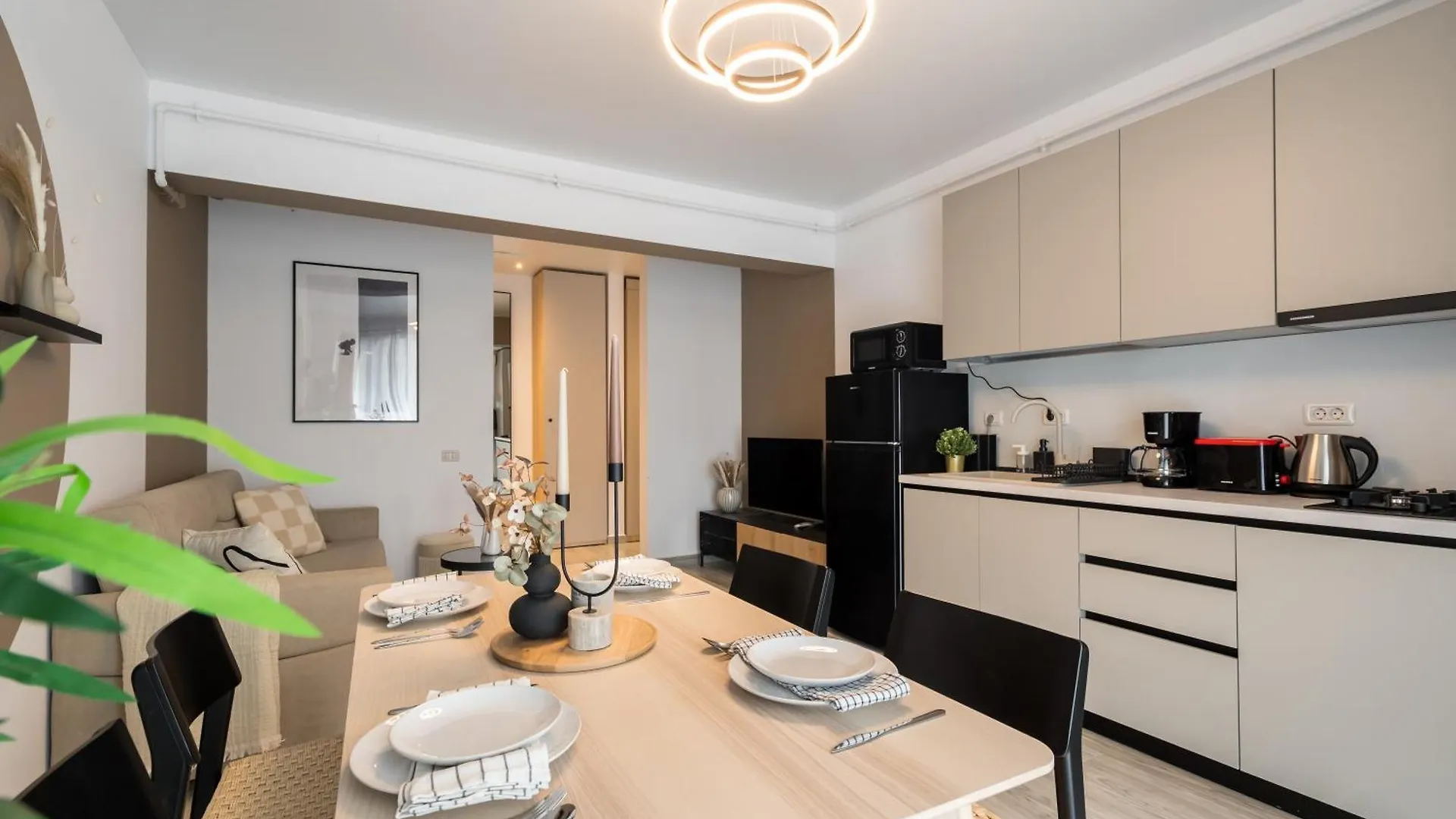 Central Spacious Apartment P06 Bucharest Romania