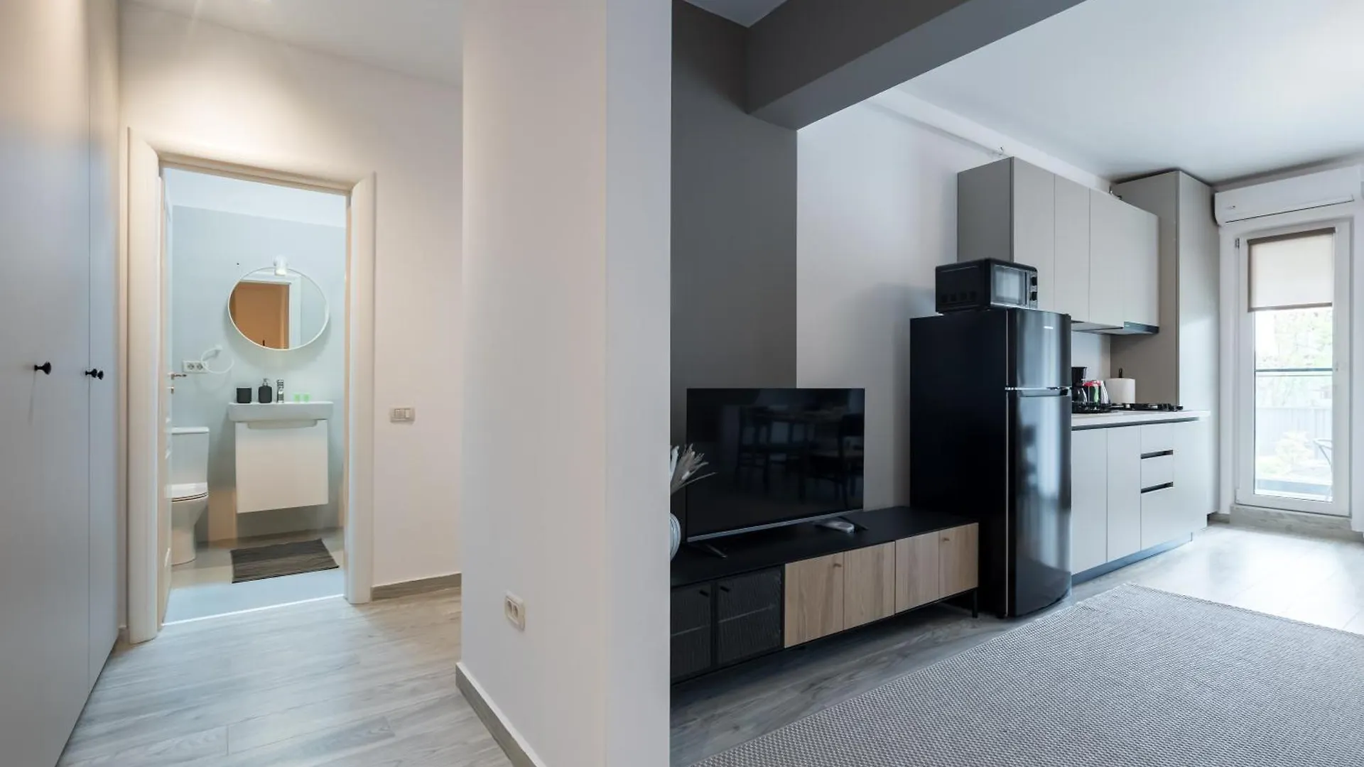 Central Spacious Apartment P06 Bucharest Romania