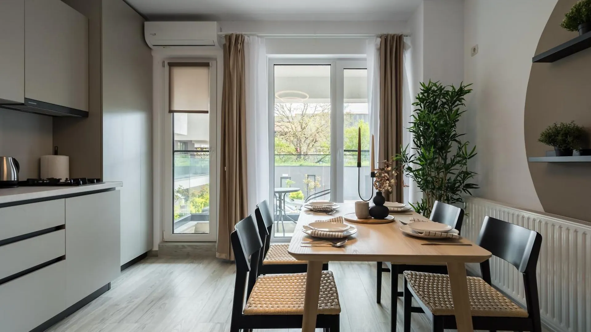 Central Spacious Apartment P06 Bucharest 0*,  Romania